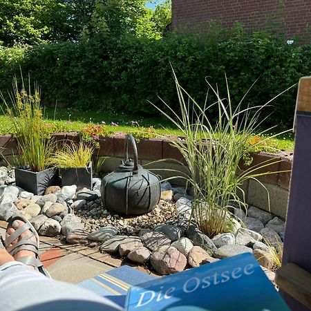 Segelund - Zeit Fuer Uns- Ruhige Und Sonnige Ferienwohnung Mit Terrasse Und Garten Nahe Strand Und Ostsee Schönhagen Dış mekan fotoğraf